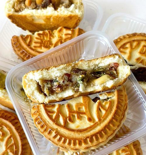 自制伍仁叉烧月饼馅料的做法（口感细腻，健康美味；秘制秘方，让你轻松做月饼）