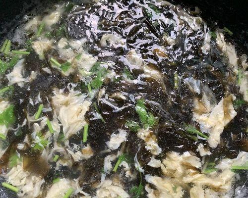 家常美食——紫菜蕃茄鸡蛋汤（简单易做，美味又健康！）