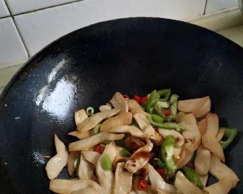 孜然香辣素鸡翅的制作方法（让你在家也能做出餐厅级别的美味！）