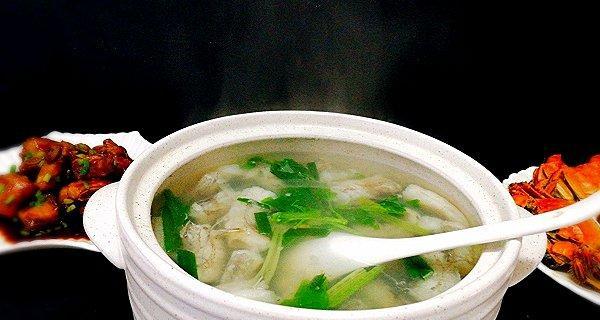 以小排猪舌汤为主题的烹饪技巧与美食享受（如何制作一碗美味的小排猪舌汤？）