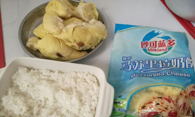 惊艳味蕾！以芝士焗榴莲，尝一口绝妙美食！（榴莲与芝士的完美结合，尽在这道焗榴莲！）