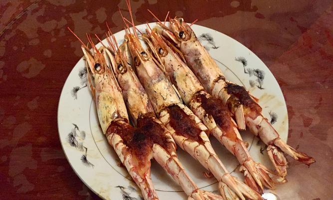 芝士焗阿根廷红虾，美味不可挡！（15个步骤教你做出完美口感的芝士焗阿根廷红虾！）