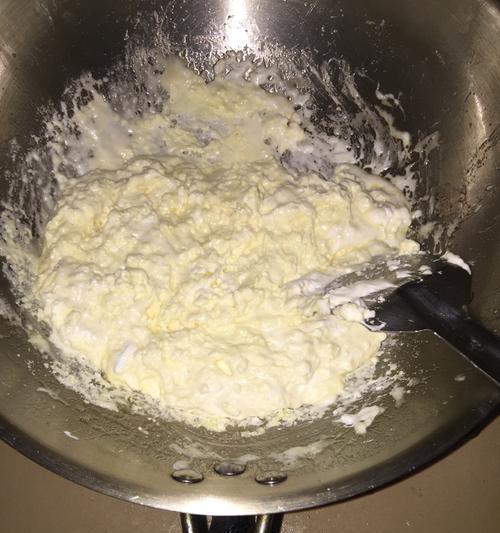 手工制作牛扎糖（用蒸的方式制作美味可口的牛扎糖）