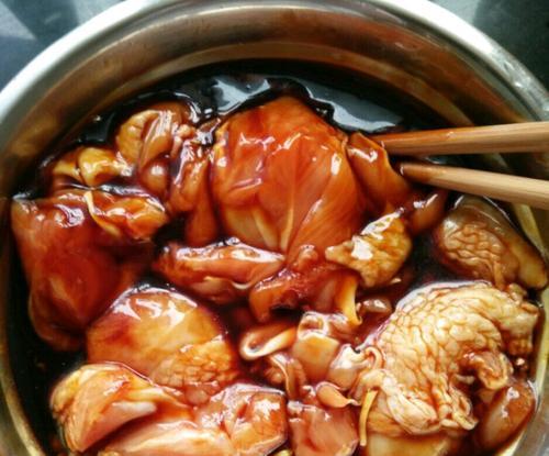 无需照烧酱的美味照烧鸡腿（香酥多汁，简单易做）
