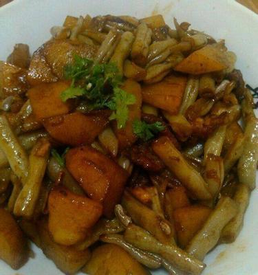 芸豆烧土豆，美味又营养！（做法简单，口感绝佳，营养丰富）