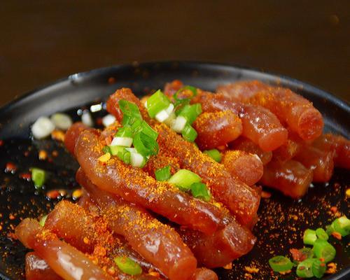 用粤式腊肠来烹饪美味佳肴（传统制作方法和变化多样的料理方法）