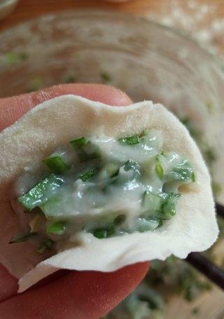 清爽美味的鱼肉韭菜水饺制作全攻略（以健康食材为基础，打造营养美食新选择）