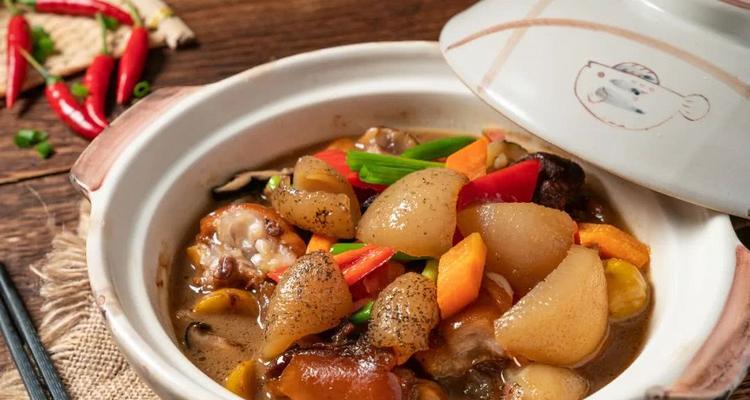 鲜美可口的鱿鱼爆海参（海洋食材的完美结合，味蕾的极致享受）