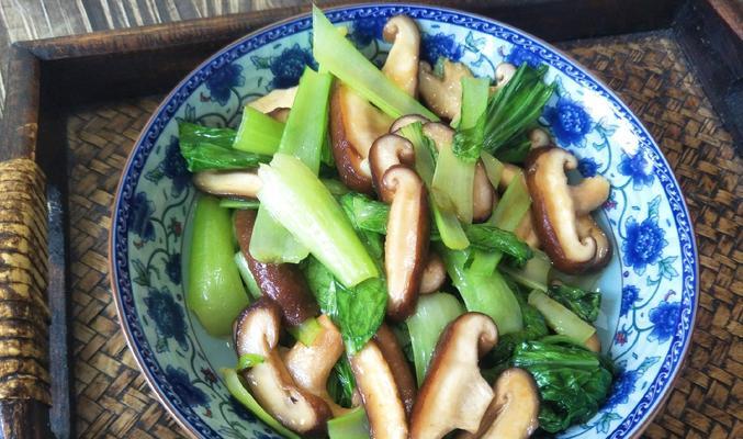美味易做！掌握以油滋啦炒油菜的窍门