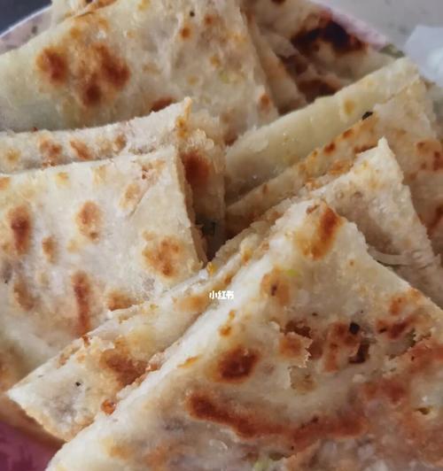 用油渣饼做出美味佳肴（掌握做法，享受美食盛宴）