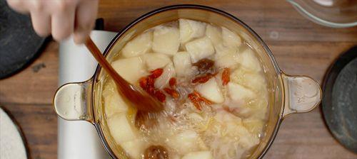 油桃糖水的制作方法（享受甜蜜生活的饮品）