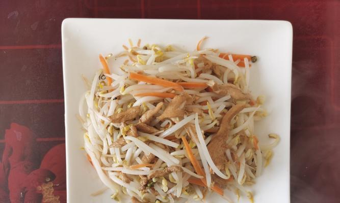 用芽菜炒肉，健康又美味（15个段落，教你做出口感完美的芽菜炒肉）