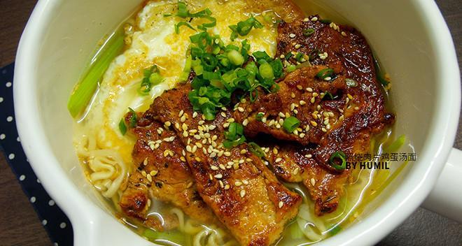 做出美味的鸭肝菌汤面（传统美食与现代创新的完美结合）