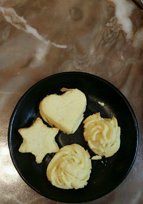 超级简单的鸭蛋曲奇食谱（用新鲜鸭蛋做的咸香曲奇，让你一试难忘）