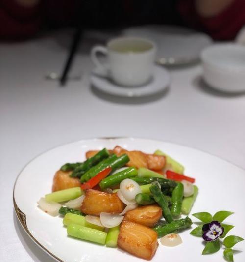 鳕鱼百合汤——养生美味佳选（学会这道菜肴，让您健康美味两不误）
