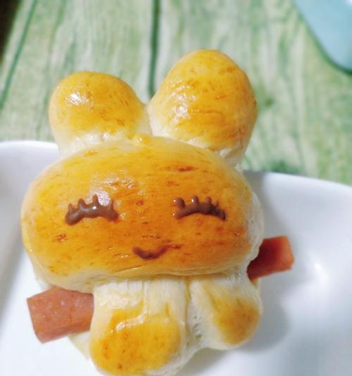 香肠小兔子面包的制作（手工制作、简单易学、营养美味）