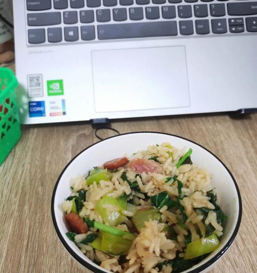 小青菜烧香肠的做法（简单易学，美味可口，快速上桌）