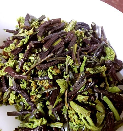 小米红薯粥腊肉蒸蛋的营养健康食谱（快乐享瘦人生，轻松做好美味又健康的小米红薯粥腊肉蒸蛋！）