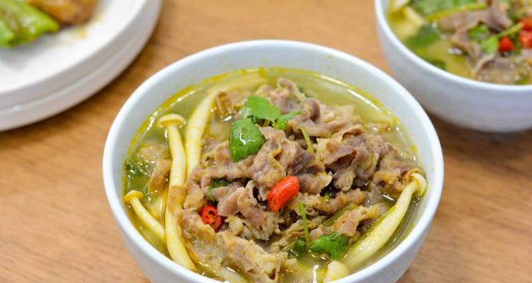 小米肥牛烹饪技巧解析（掌握“一分熟”秘籍，享受美味佳肴）
