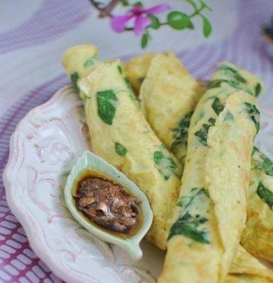 手把手教你做小麦煎饼（传统早餐美味不失营养，小麦煎饼一定要尝尝！）