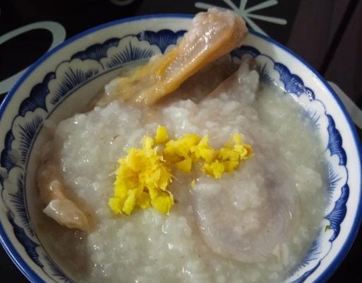 香芹二米粥，美味又健康（15个步骤教你制作香芹二米粥）