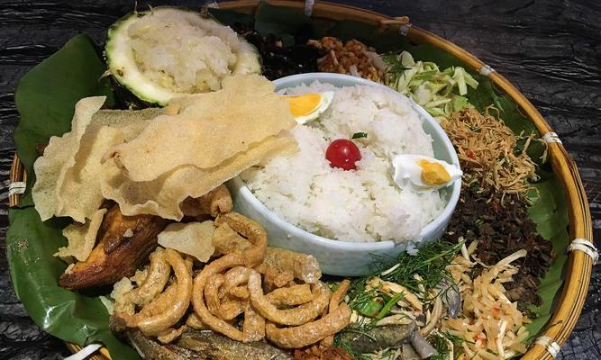 香喷喷手抓饭，让你品尝美食的独特魅力（传统口感，简单好吃；一个人也能享受味蕾盛宴）