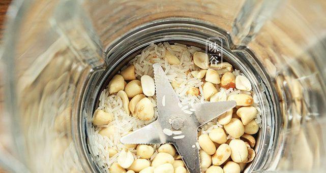 DIY香滑花生糊，做出的美味（用新鲜花生和食材打造）