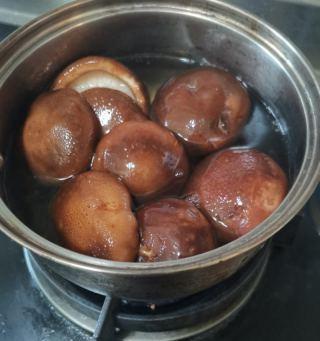 香菇蒸醉鸡的做法（家庭美味）