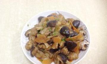 以香菇油豆腐为主角的家常菜（让你在家也能轻松做出餐馆级别的美味）