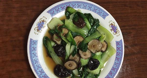 香菇油菜瘦肉粥的做法（营养美味）