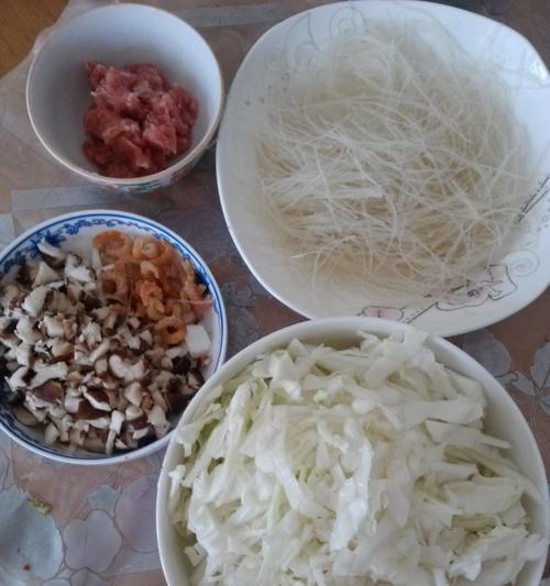 香菇肉沫粉条的做法（美味可口）