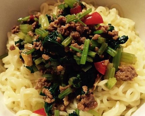 香菇肉末拌面的做法大揭秘（用这个秘方做出的香菇肉末拌面）