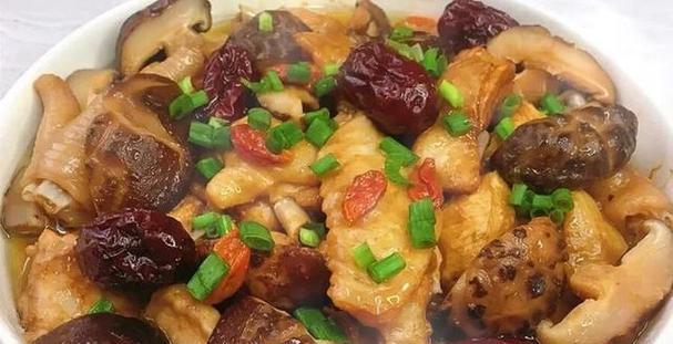 香菇焖鸭块，美味健康的家常菜（健康营养）
