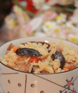 四川腊肠香菇焖饭制作秘笈（口感细腻）