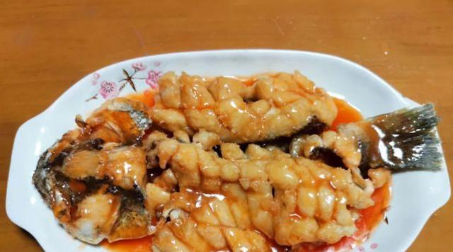 教你一招香菇酱炒豆腐，美味好做（营养丰富、清爽可口）