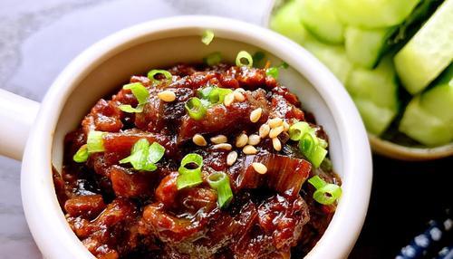 香菇酱爆茄子，美味又健康（用新鲜茄子和自制香菇酱）