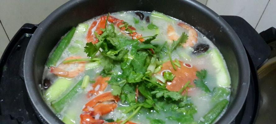砂锅虾蟹粥，一醉人的海鲜味（海鲜美食的代表）