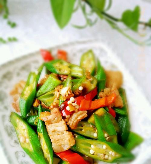 虾仁秋葵炒乌冬，美味又健康（营养丰富的秋葵和海鲜的完美搭配）