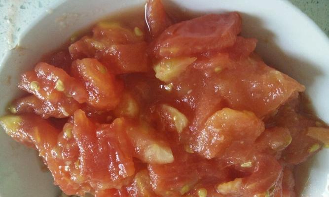 做西红柿手擀面，美味又健康（手工擀面的制作方法）