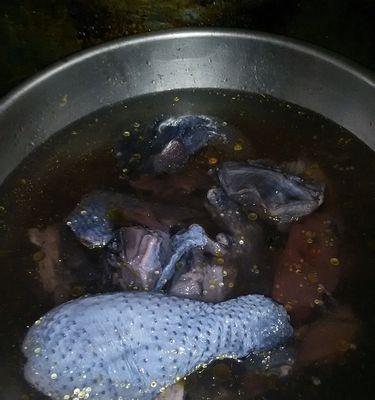 营养美味的以乌鸡红枣粥（家常食疗）