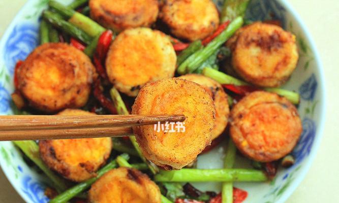 开水泼鸡蛋制作方法大揭秘（传统美食）