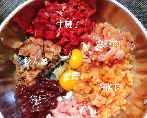 喂猫饭大全（从猫咪的饮食习惯到健康食谱一网打尽）