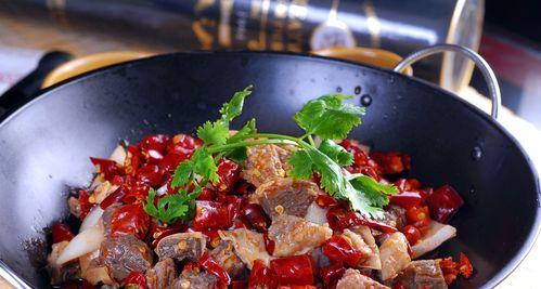 美味煨牛筋牛肉，暖心冬日必备（教你如何烹制鲜嫩多汁的煨牛筋牛肉）