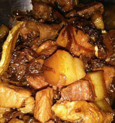 微波炉烹饪，五花肉美味享受（微波炉烹饪）