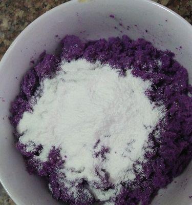 糖霜紫薯的制作方法（用紫薯制作口感绵软）