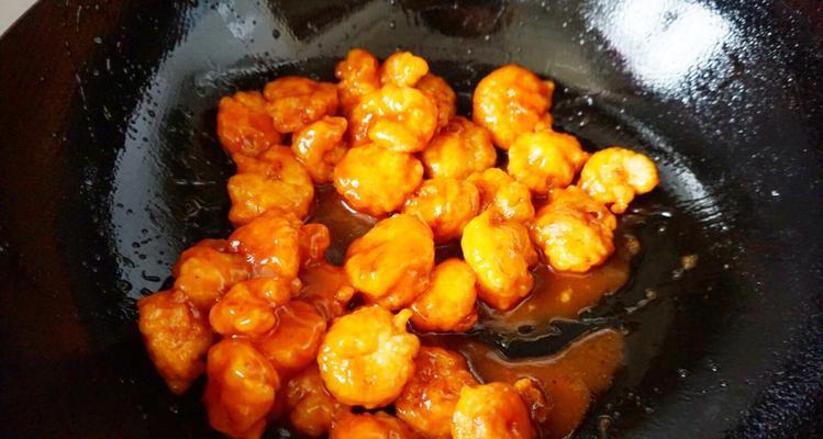 美味又健康的糖醋鲜虾料理（口感鲜美）