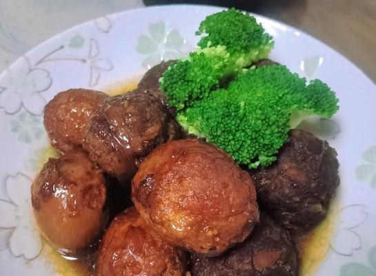 学会如何制作美味的糖醋虎皮蛋（糖醋虎皮蛋）
