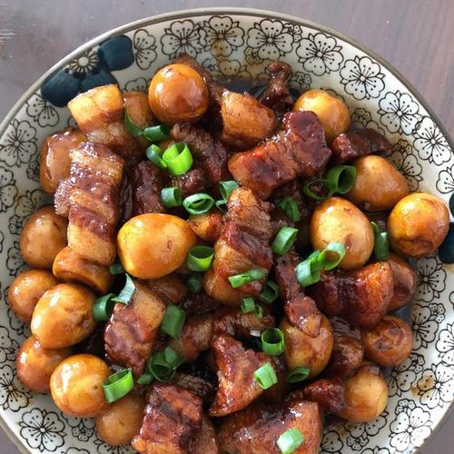 学会如何制作美味的糖醋虎皮蛋（糖醋虎皮蛋）