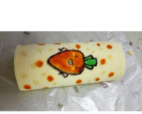 学会以唐草彩绘为装饰的蛋糕卷，让生活更美好（用手艺做出让人赞叹的美食）