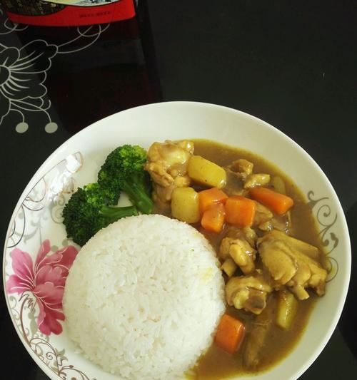一口香辣的爪哇咖哩鸡，简单好做（让你在家也能尝到正宗的泰式美食）